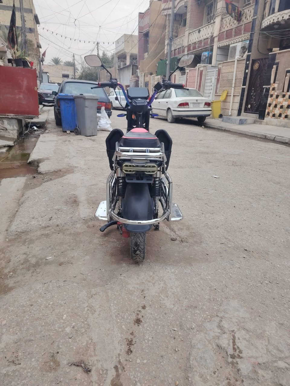 هارلي 6 بطاريات ملف 2000 نظيفة جدا
تتحمل اوزان ثقيلة 4 دبلات في للخلف
السعر 500 
***********
