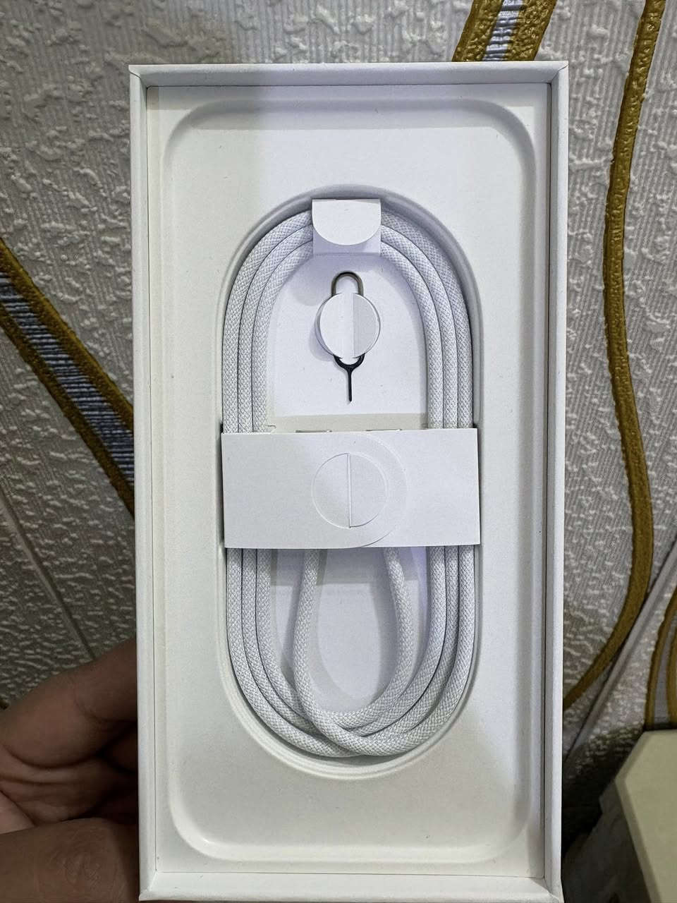 شباب 17 برو ماكس للبيع 

نسخة الشريحة ZA/A
ذكراة 256 بطارية 100 🔋 دوات الشحن 75
ضمان استبدال مدة سنة الجهاز حيل نظيف حتى الكبيل بعده مامفتوح 
سعر الجهاز قفل 1950 الف 
***********
