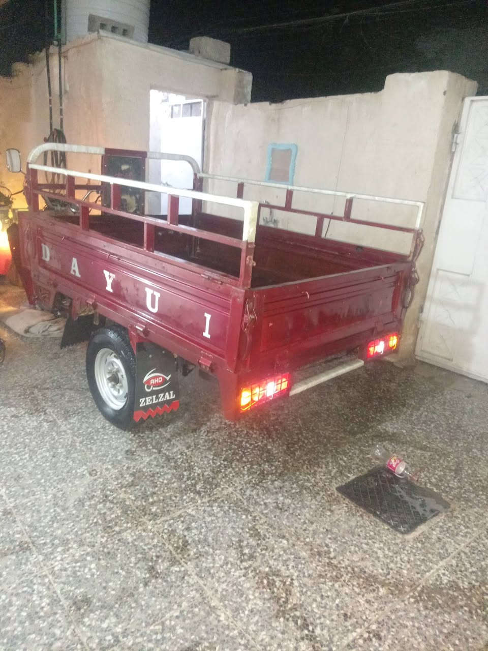 السلام عليكم ستوته ديوان ٢٠١٨اوراق كامله كهربائيات شغاله سلف هندر ستوته نضيفه متحمل اي خياس السعر مليون وربع وبيها مجال مكاني بغداد على السياحي مقابل حسينيه المعامل ***********
