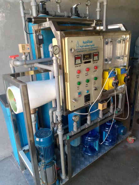 سلام عليكم
محطة واحد متر الف لتر بساعه
المحطه سل ستيل 
شركه الجزيرة غنيه عن تعريف
املاحه المنبرين 5 مثل ما موضح بلفيديو 
مواطير ايطاليه 
+ خزانين ابو 2000 لتر
+ميز ترس
السعر /2 مليون و800 
العنوان/ بغداد المعامل
الرقم /***********
