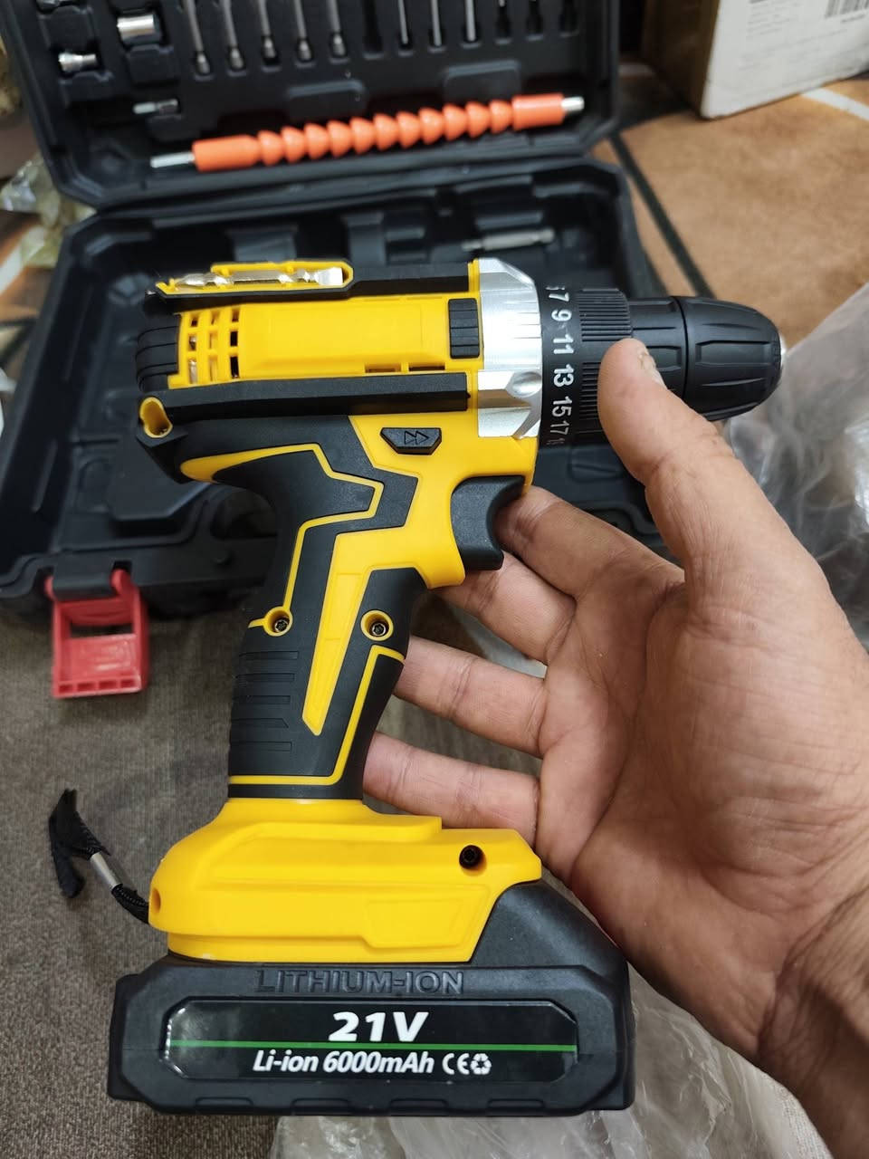 ادريل شحن بطاريه وحده شرط باله امزون مو تجاري اخوان كلشي موجود بسوك البيع توصيل موجود كل العراق


**إذا كنت صاحب هذا الإعلان وتريد حذفه لأي سبب، رجاءا أرسل رسالة إلى الدعم الفني**