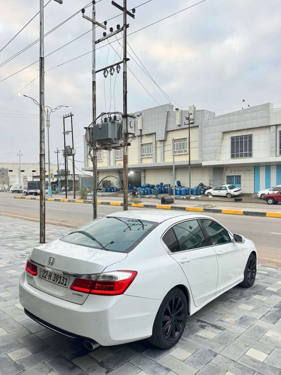 السلام عليكم
هوندا اكورد

خليجي

2013

مكينه 2400 دوش

كير AT

كفاله عامه صبغ ضربه تبديل

جاهزه ع اخر حبه

صدر مكينه كير تبريد تدفئه

رقم اربيل سنويه لل2030

تحويل ثاني يوم

السعر 120 وبي مجال

📍صلاح الدين بلد الضلوعيه

‭***********‬
