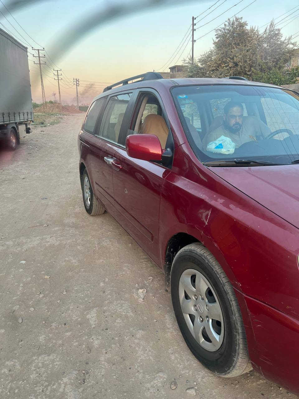 سيدونه
2008 
محرك 3800
تخم تاير
تبريد
حداديه
سنويه ال 30 
***********
