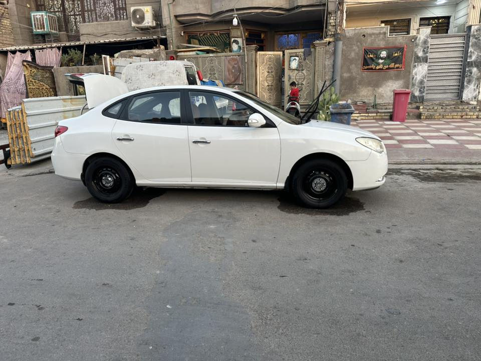 السلام عليكم  النترا 2011 مكينة 2000 الضرر فقط صبغ حزام السيارة جاهزة من كل النواحي الهاتف/***********
