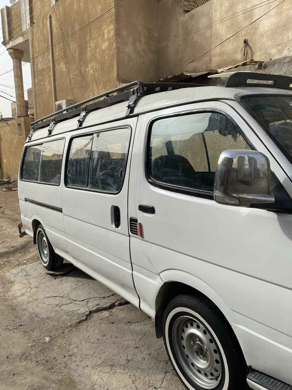 سلام عليكم فتون ٢٠٠٩ مكينه ونجي سياره خير من الله دوشمه مطلوبه هيئه وغرامات عل مشتري ابيع هل موجود رقم بغداد صدامي مكان السياره بابل السعر ٣٣وبيه مجال قليل حك الجيه راح اخلي رقمي والشراي يتصل ***********
