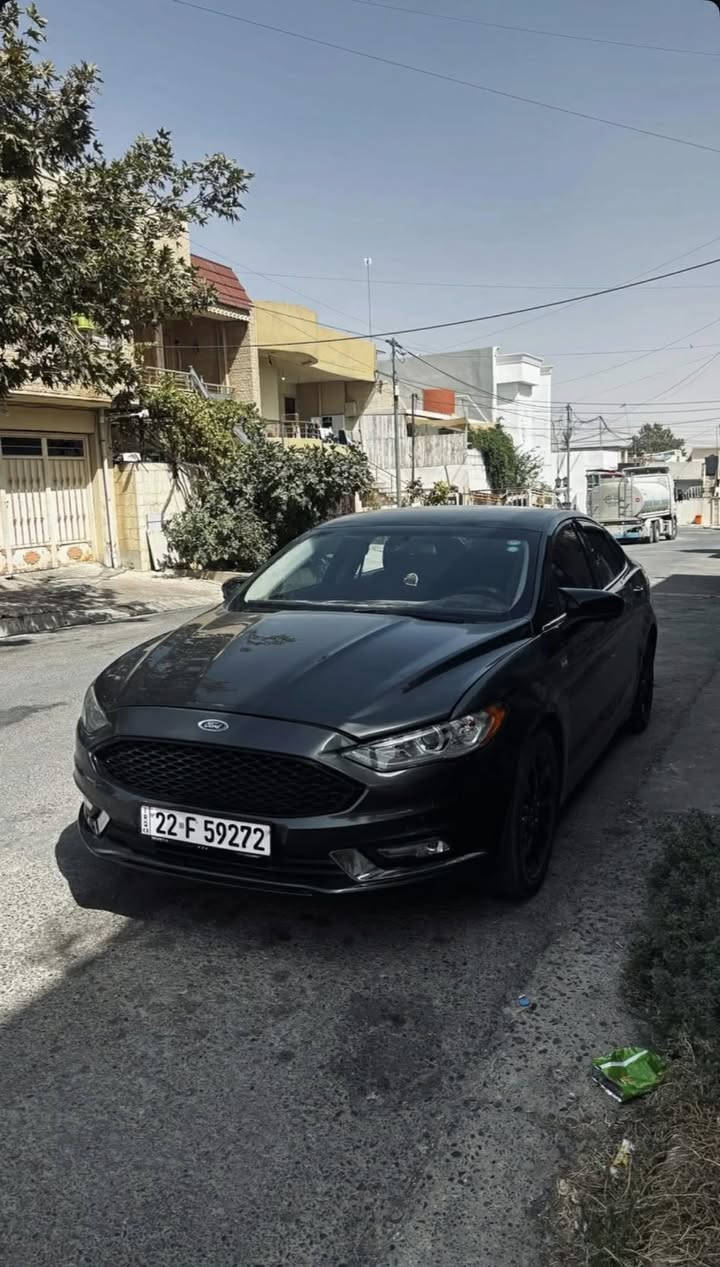 فۆرد فیوژن مۆدیلی ٢٠١٧ مەکینە ٢.٥ واتە مەکینە مەرخوب سەیارەکە لە مەکینە ٢.٥ فولل ماسەفات دی سەیارەک ٣ پارچەی سبوخە چاملخی دواوە لەگەل هی پێشوە لەگەل هەردوو شانەکەی هەتا جامی سبوخە  پشتو پێش کەپسە   دەرگای پشتەوەی لای سەیاقی قۆپەکەی هەیە بە pdr دیتەوە سەیارەکە زۆر جوان و تازەیە رۆنی مەکیەنی هیدرۆلیکئ گیری هەمووی تازەیە لەگەل ٤ تایەی شازی نوی لەبنە سەنە ویو هەموو شتی تازەیە هەتا ٢٠٣٠  سەیارکە ٢٢٠ هەزار رۆیە  وە سیستەمی خازی بۆ بەستراوە سعری سەیارەکە ١١٣ وەرەقەیەمەجالی برایانەی تیدایە ٣ وەرەقەش خرامەی لەسەر پاش مامەلە بۆت دەگەرینینەوە وەتسئاپ***********
ئادیمن گیان وەری گرە🖤،
