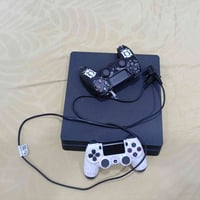 بلاي ستيشن ٤ • ٥٠٠جيجا • ما مفتوح