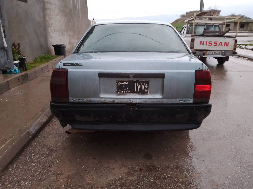 ئۆپڵ ئۆمیگا علووج گێڕ تۆماتیک مە کینە 20گێڕوو مە کینە وو ئە کسلی بە شە رت 12گڵاوو ماعمە لە گۆڕینە ووە ش دە کە م *********** السليمانية, العراق
