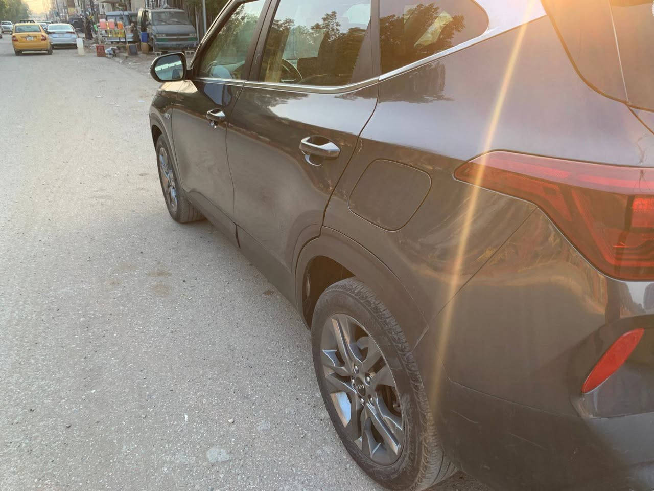 كيا سيلتوز ٢٠٢٣ رقم بغداد مميز ضرره بس الجنطه من أمريكا صار بيه حادث بابين بلعراق الكلام كله موثق بصور سياره بسعر وحده حزام السعر ١٤٢  . رقم صاحب السياره ‏‪***********‬‏ . ملاحظه مكلف بالنشر

