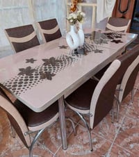 ميز طعام ٦ كراسي اخو جديد للبيع 07711333870