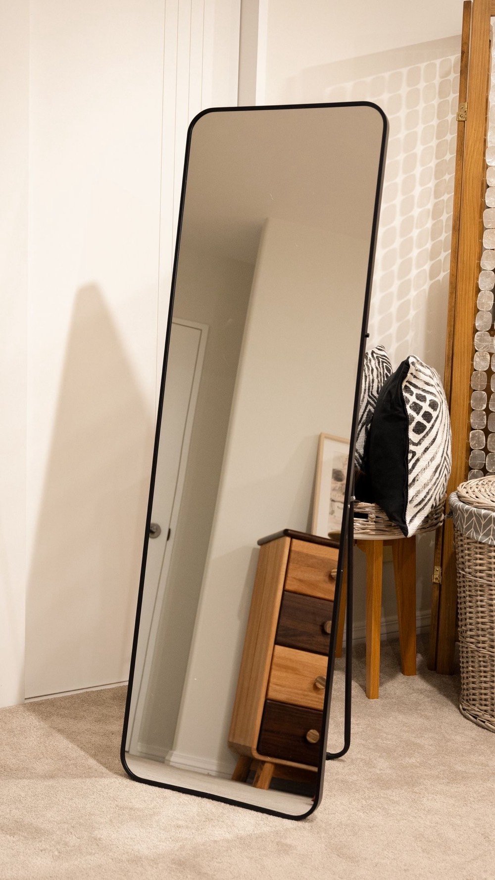 بغداد 
مرايه طويله 