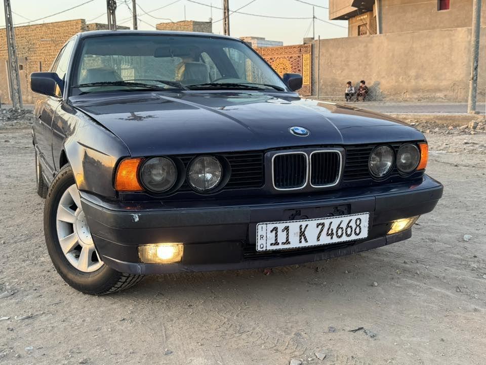 بيئم دبليو 520  موديل 1992 سياره جهازه  مسكر عدله حداديه كله جديده كهربائيات رقم بغداد سنويه جديده 2028 هزه جديده ارقام دولي باسمي كشنات كهربائي شغال كير اوتو ماتيك السعر 35 وبيه مجال بسيط مامتواجد عل نت اتصل الاستفسار ***********
