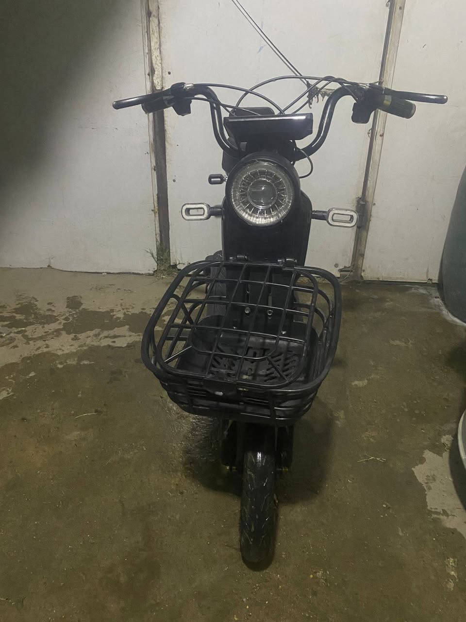 سلام عليكم ورحمة الله وبركاتة
عندي هاي دراجه شحن
ما صالي فتره 4 شهر من شريته
محتاج فلوس أو ريد بيعه شتريته (375)
وريد بيعه السعر : 275
الرقم ***********
