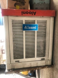 رفوف عدد 28 وميز ومبردة للبيع بسعر 400 الف للاستفسار الاتصال على الرقم...