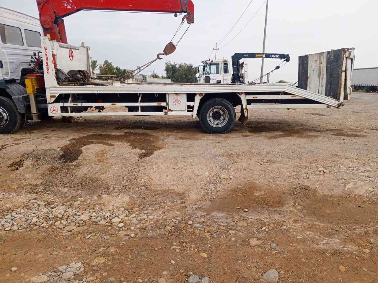 للبيع بدي سطحه باب دفتري وونج هيدروليك الطول 6.10 والعرض 240
مكانه كوت شيخ سعد  شارع العام السعر  12 وبي مجال  ***********
