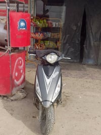 دراجه سيام البيع دراجه نضيفه بس ريدله ترتيب قليل دراجه مكينته جيده سلف...