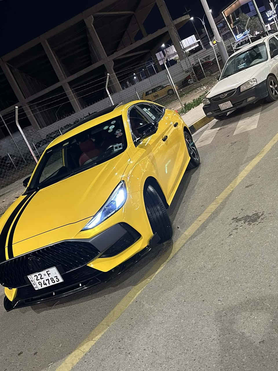 سياره ايمجي 2022
سياره فول مفوله أم الضمان 
والسياره ماشيه 25 ألف 
السياره 1على 1 داخل لونين 
هندبريك بصمه كير طياره فول
محرك توربو والسياره مابيها 
اي ملاحضه
***********
