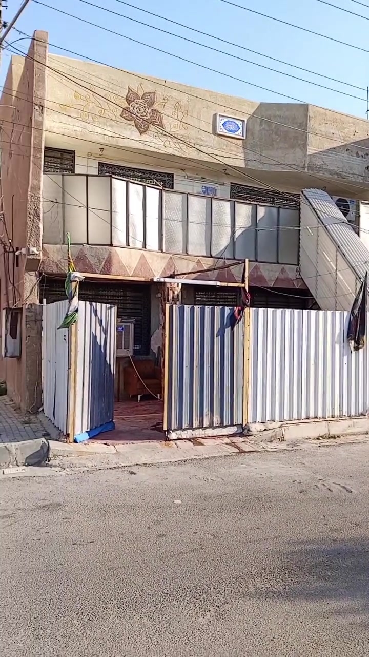 دار للبيع مساحة 100 مربع ركن 10*10 في منطقة ال5000 الالف خلف بدالة الاتصالات مباشرة ومقابل مركز العدالةدار للبيع مساحة 100 مربع ركن 10*10 في منطقة ال5000 الالف خلف بدالة الاتصالات مباشرة ومقابل مركز العدالة
دار للبيع مساحة 100 مربع ركن 10*10 في منطقة ال5000 الالف خلف بدالة الاتصالات مباشرة ومقابل مركز العدالةدار للبيع مساحة 100 مربع ركن 10*10 في منطقة ال5000 الالف خلف بدالة الاتصالات مباشرة ومقابل مركز العدالة 
يحتوي على ثلاث غرف نوم وحولي واستقبال ومطبخ وثلاث صحيات البيت جدا نظيف وموقع مميز كما موضح بالفديو 
للاستفسار ***********
السعر 124 مليون
