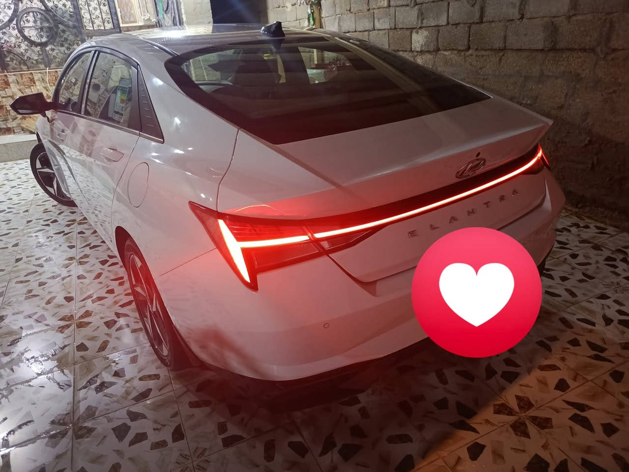 سياره الانتره خليجي موديل23 محرك1600دوش فول موضفات واحد علا واحد سعر 165وبيه مجال ال رقم***********
