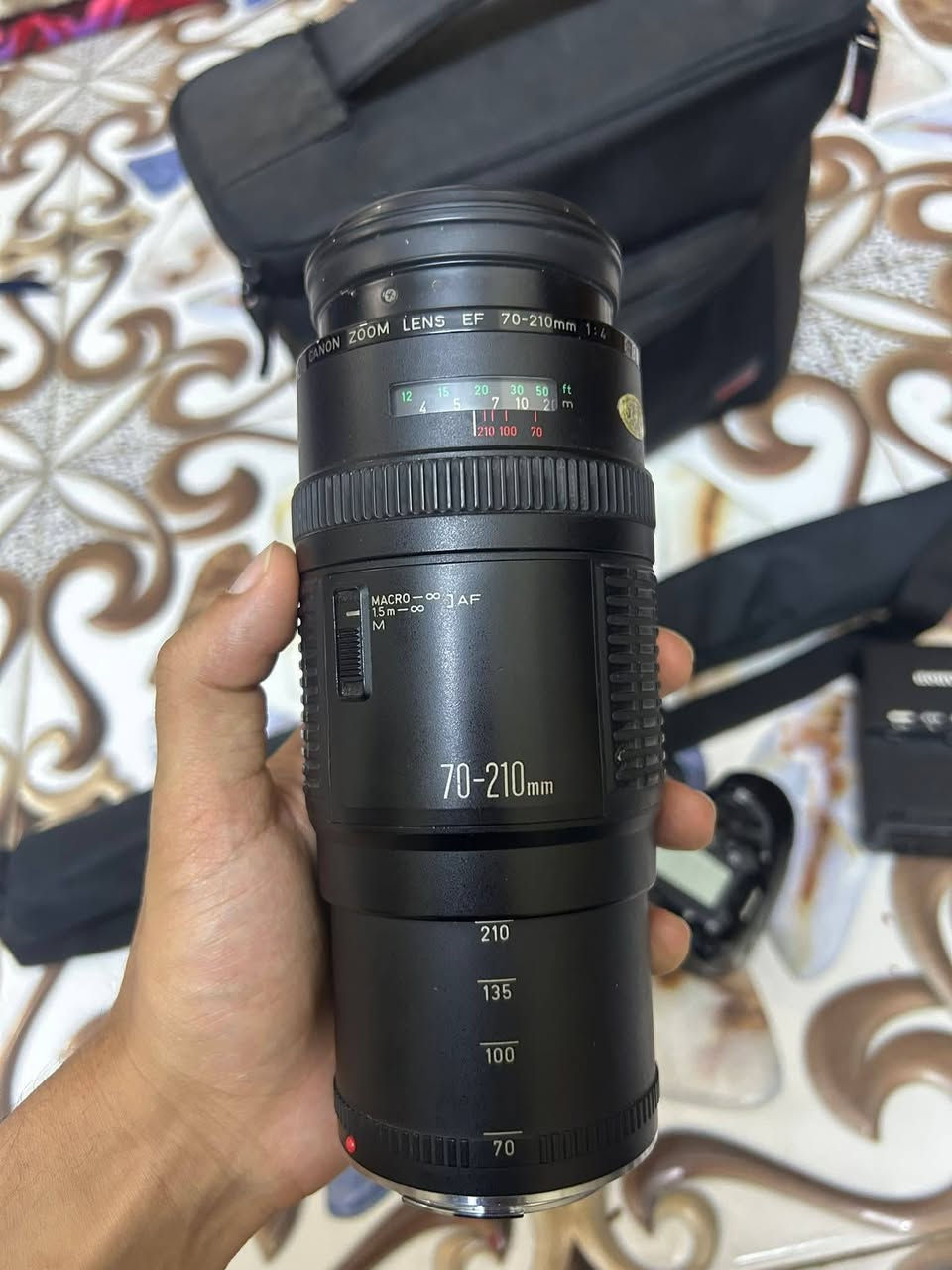 للبيع او مراوس pc او ايفون
كانون 80d نضيفه جدا شخط مابيهه الشتر 24k وياهه عدسه 70/210 للبيع سعرها 850 الف وبيهه مجال بسيط ملحقاتهه جنطه والشاحن وكيبل الشحن ورام والبطارية مكاني بغداد البياع


**إذا كنت صاحب هذا الإعلان وتريد حذفه لأي سبب، رجاءا أرسل رسالة إلى الدعم الفني**