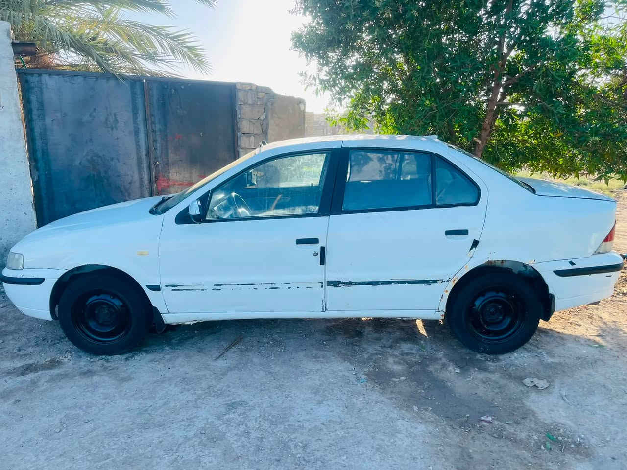 السلام عليكم سمند 10 سياره جاهزه من كلشي مكينه وكير حداديه فقط التبريد مايشتغل رقم قادسيه سنويه 27 السعر 25 )***********
