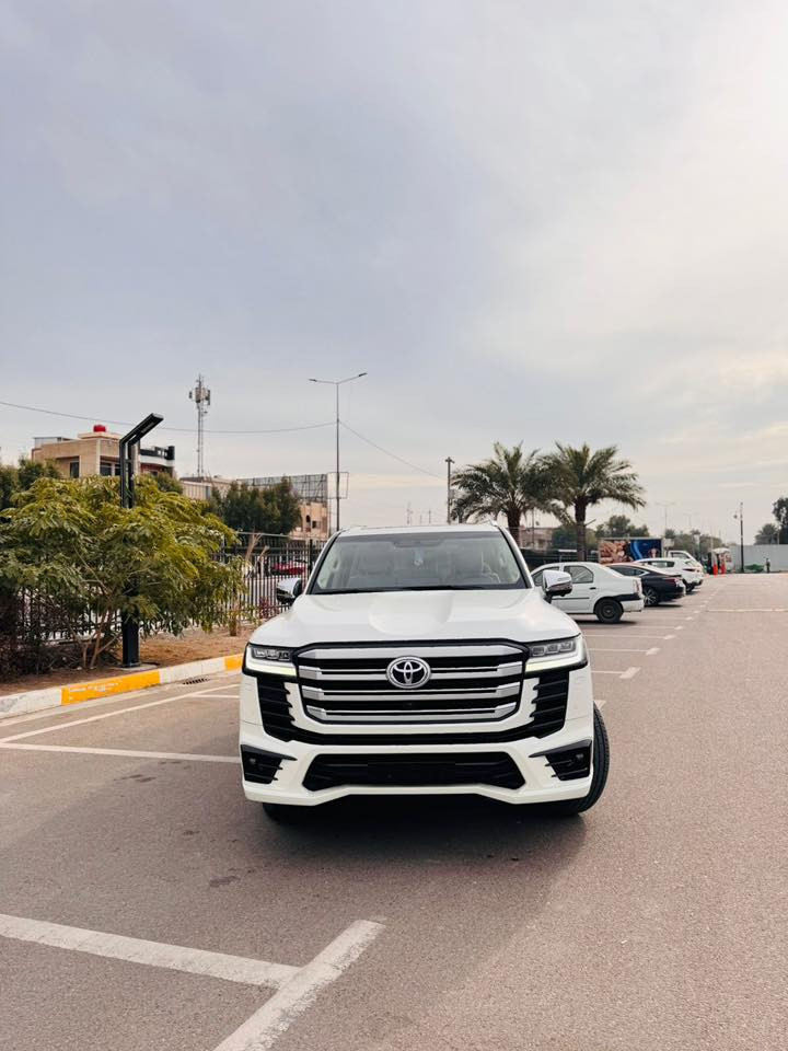 للبيع لاندكروز موديل 2024 مكفوله كفاله VX ساز باب اول ماشيه 62 الف كيلو فول موصفات كامره حساسات كراسي كهرباء خزن ميموري كراسي تدفئه تبريد بيها  هوايه  مواصفات بعد السعر 75000 $الف دولار  رقم بغداد مكان السياره بغداد  الاتصال على الرقم ***********
