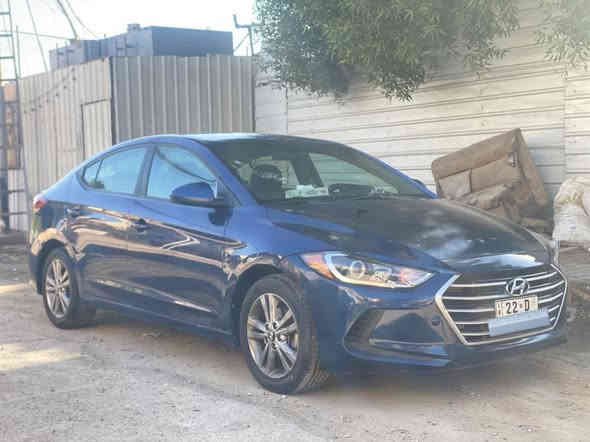 السلام عليكم النترا 2017 رقم اربيل جديد تريد وكاله تريد تحويل مضمون عارضه 115$ مجال بسيط محرك 2000 دوش سياره جديده وجاهزه ماشيه 92حقيقي سياره جاهزه صدر جديد امامي خلفي تخم تاير جديد ما بيه نقص ولا كلوب مشتغل بدشبول ((كير ومكينه كفاله )) السياره حادثه موضح بالصور جاملغ وبنيد وبيها الباب كلير شاصي لغد كفاله (بدون ايرباك) مكان السياره بغداد الخاص مغلق 🔏 اتصل بالرقم :***********
