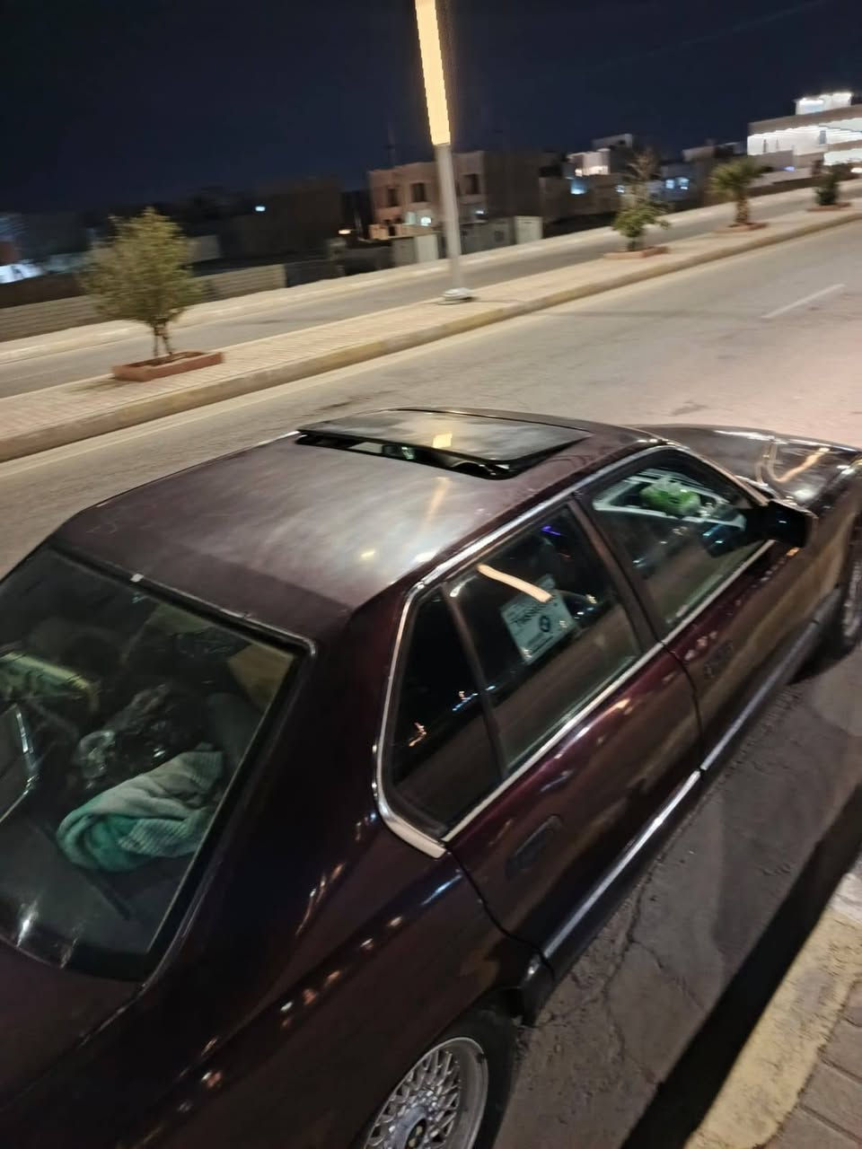 من رخصت الادمن بي ام موديل 91     730رقم بغداد تحويل شوكت ما يعجبك كير مكينه مكفولات رقم بغداد سنويل 27تدفئه تبريد ثلج حداديه كلش حلوه السياره جاهزه من كلشي السعر 60مجالها كلش بصيط ***********
