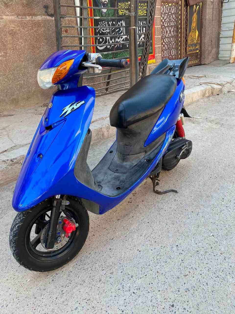 سلام عليكم للبيع دراجه سبايزر مجنح رياضي ويل كب رياضي دبل خلفي رياضي دراجه جديده حيل لون مميز بلادي دراجه اخت رنبه جديده برغي مامفتوح منهة جديده حيل وجاهزه اي نقص ما بيهة كلهة شغاله كهربائيات شغاله نكره سلف وهندر كيجات شغاله كفرات بلاديه دراجه جديده حيل محرك ناعم اخرس ما مفتوح شلعه ومعدل تخبل اوراق كامله دراجه بلاديه سعر (450)وبيهة مجال بسيط جدا (رجاءً لحد يكسر بحلال عالم) رقم الهاتف (***********) مكاني بغداد الغزالية

