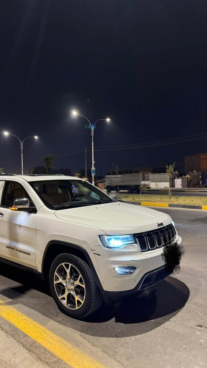جيب لمتد بلاص  3 شاشات 2019  خليجي
مكفوله كفاله عامه والسونار بالمنشور
رقم بغداد  بأسمي شخصيآ تحويل مباشر
ماشيه76ميل  شرط الفحص والجهاز والسونار
فول مواصفات ١/١  شاشات3
رادار جانبي
داخل بيجي
حجم المحرك: 3600
فور ويل 4/4 ماوس
دبل سلايت بانوراما
تشغيل عن بعد
شفتات ستيرن
جنطه كهربائي شفط
دبل كزوز خلفي
حساسات اماميه + خلفية
بصمه تشغيل بصمه ابواب
دمامي خلفي بلصندوك
قطعتين تبريد ثلج
كشن خزن ميموري 3 وضعيات
مقاعد جلد اصليه (تدفئة+تبريد)
كشن خلفية تدفئه /الاماميه تدفئة تبريد
سيدي بلجكمجه  مع ريموتن تحكم بلشاشه
مري  شفط
مري قلاب ويه ال R
يدات ستيل اصل
الداخل صاج ملكي
نظام_خرائط(نظام ملاحة)_Navigatio
استيرن كهرباء +  تدفئة
مري جانبي_تدفئة مرايا_جانبية_حساسة_للضباب_تعمل
تلقائياً + اشارة بالمري
لايت عدسة زينون يصعد وينزل ويه الستيرن
زراكات لايت
بصمات 2
وياها
جنطه طوارئ اصليه شركه
العنوان:المثنى-السماوة ومتواجد في بغداد غدا الى يومين
***********
