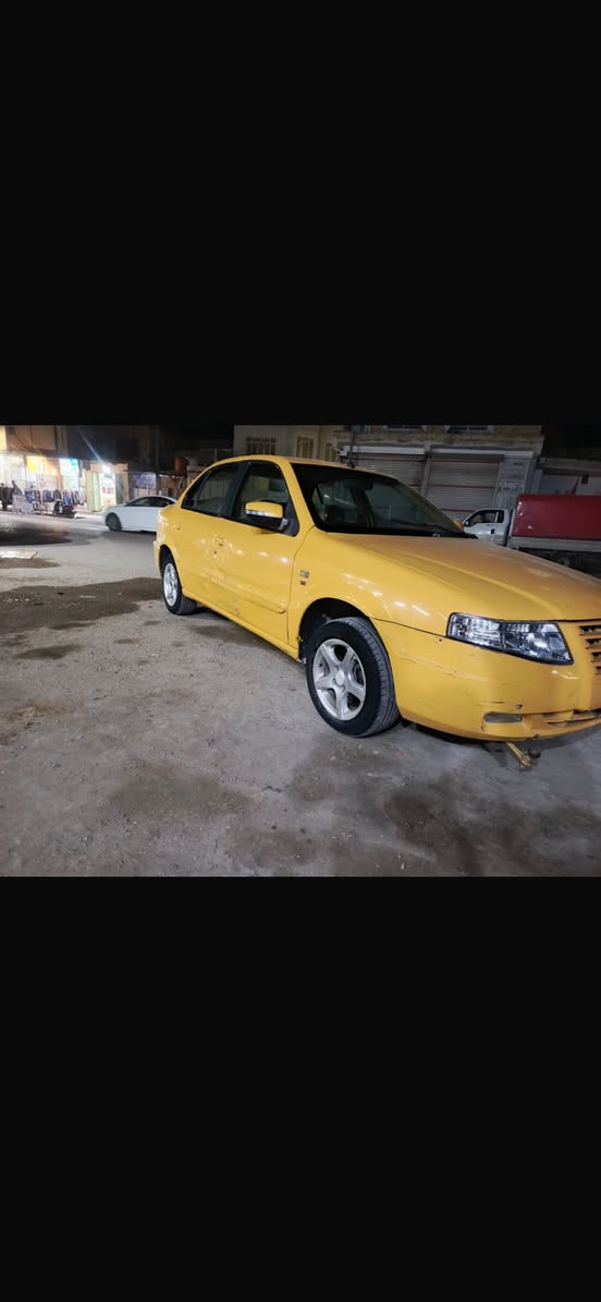 السلام عليكم سمندسورن 2011 كير مكينة مكفوله حدادية  جديده مصفره هيئه وغرامه بدي مكفول من ضربه وصبغ مبدل جاملغ امامي ايسر اثر خياس 
السعر 27
***********
