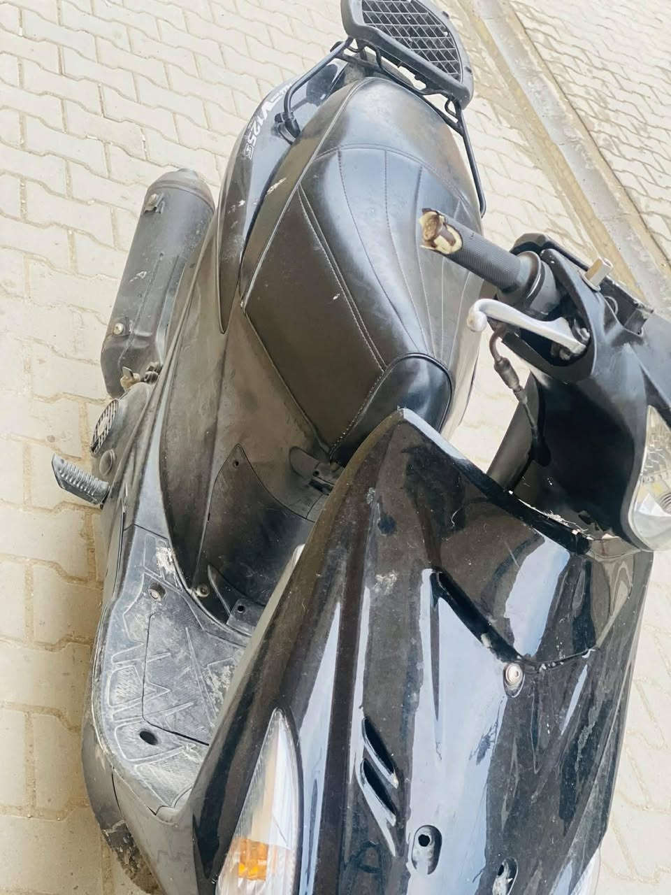 ادرس ياباني للبيع حديث مكينه مكفوله مامفتوحه دراجه حسب القناعه خير من الله كهربائيات كله شغاله لسعر خاص ***********
