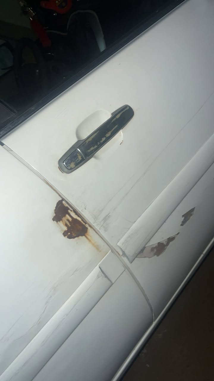 شيري تيكو ٢٠١٢ كير ميكانيكي نجف باسمي مداور ثاني يوم سياره حلوه كير ومحرك كشرها نظيف وبيها طخه مسويها ع البارد مثل ما موضح بالصور  من 
خذتها هيج ع وضعها سنويه ل٢٠٢٨  لحد يكسر بالسعر ب٤٨ وبيها مجال بسيط ***********
