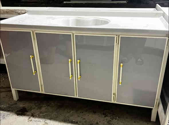 ياالله كاونتر مترين وسنك متر ونص مرمر بسسس 385 جديد
العنوان قضاء القاسم حي العسكري مقابيل مدرسه الهادي 
الاستفسار الاتصال على الرقم ***********
