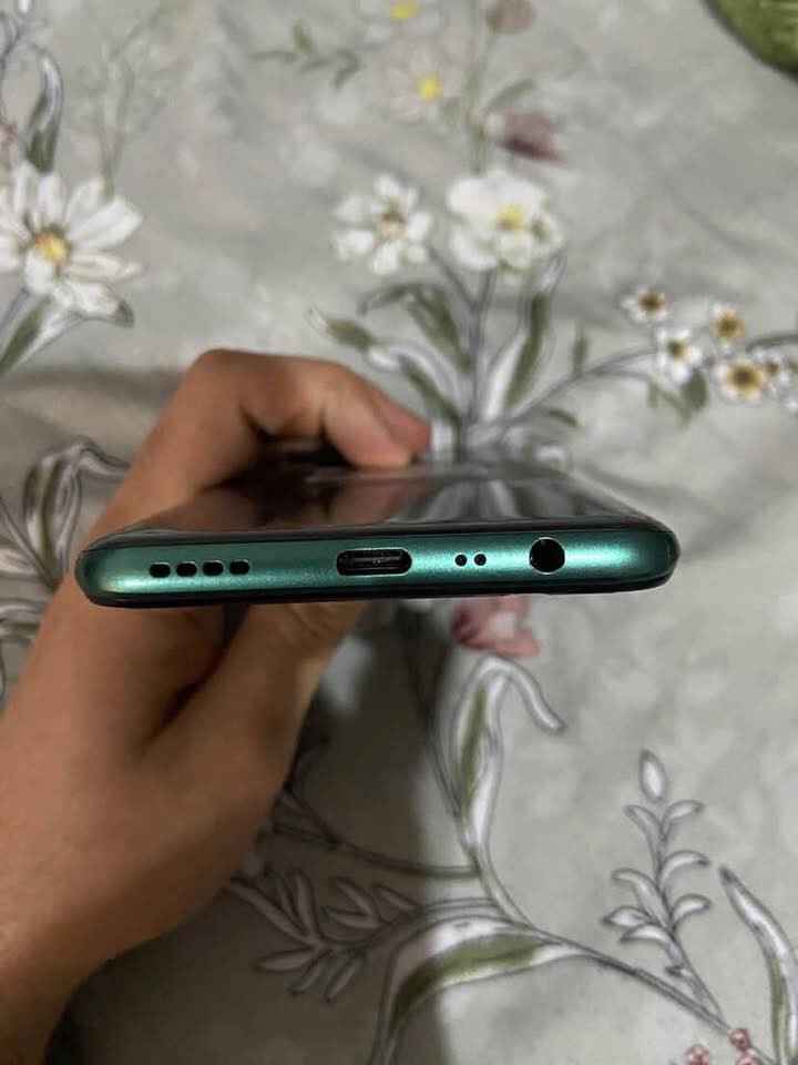 جهاز ريلمي 7i 

جهاز نضيف كلش استخدام بيت كارتونه موجود  
ذاكرة 128 
رام 8 
معالج سناب دراكون 662 
دبل سيم 
مامفتوح ولاداخل تصليح 
السعر(130 الف) المو شراي لا يكسر رجاءً محتاج  لان عنواني موصل الايسر تواصل الاتصال على الرقم 

‭0771 980 9818‬
