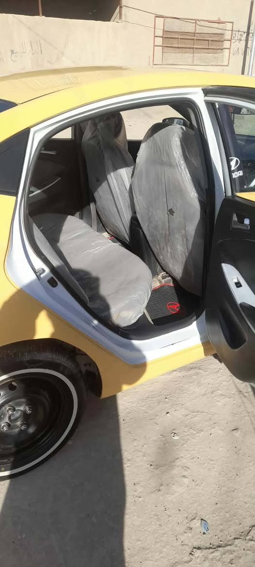 السلام عليكم سياره اكسنت موديل ١٣ خليجي بيه بس جاملغ خلفي بدون دواخل كير مكينه تبريد كفاله السياره جهازه كبل للشارع بسمي مصفرة هيه وغرامات السعر 80 وبيه مجال المكان حله مركز المدينه***********
