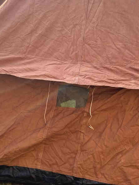 السلام عليكم ؛
من بعد اذن اصحاب الگروب المحترمون ؛
اعرض للبيع : خيمة چيكية الصنع من نوع ( Jested)…. الابعاد تقريباً: 250x200x150 cm
الخيمة اصليه وصناعتها متينه وصنعت للاغراض العسكريه ومخيمات الصيد وغيرها ….. تتسع لاربع اشخاص او اكثر..
جلد اصلي وچادر مقاوم لكل الظروف البيئيه من برد وحر وعواصف وثلوج..
فقط السحابة عاطله بسبب التخزين لمده طويله..
السعر ١٧٥ الف دينار
☎️ ***********
مع الخيمه هديه ( خيمة صغيرة للاطفال سعة شخصين)
بابل/ الحله
