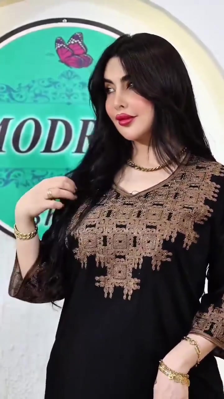 #تخفيضات_اخر_الدرازن 

دشداشة كشمير مطاط الأصلي 

تطريز غباني صدر وردن

القياسات/  L XL XXL 

اقل طلب نص درزن

https://t.me/h1t4o
ازياء توته


**إذا كنت صاحب هذا الإعلان وتريد حذفه لأي سبب، رجاءا أرسل رسالة إلى الدعم الفني**