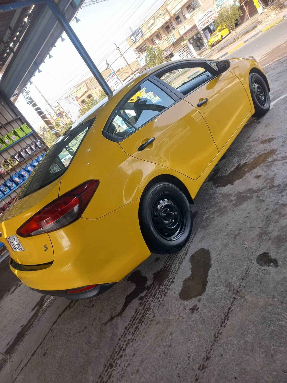 للبيع فورتي 2017
حادثها بل المنشور 

وبيها حافت البنيد ليبل واحد بدون تبديل 

مكينه 2000 كير AT

رقم بغداد جديد 

السيارة جاهزة 

السعر 112

لاستفسار ***********
