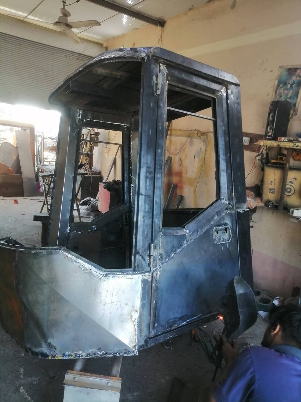 ***********
***********
