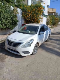 نيسان صني هندي موديل 2021 هندي بليته زرقاء رقم بابل بأسمي ماشيه 150الف...