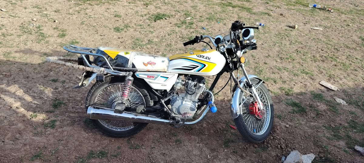 سلام عليكم دراجه البيع تايكر موديل 2025 نضيفه مرتبه دراجه شويه بيه طخه بل سكان دراجه فول ***********
