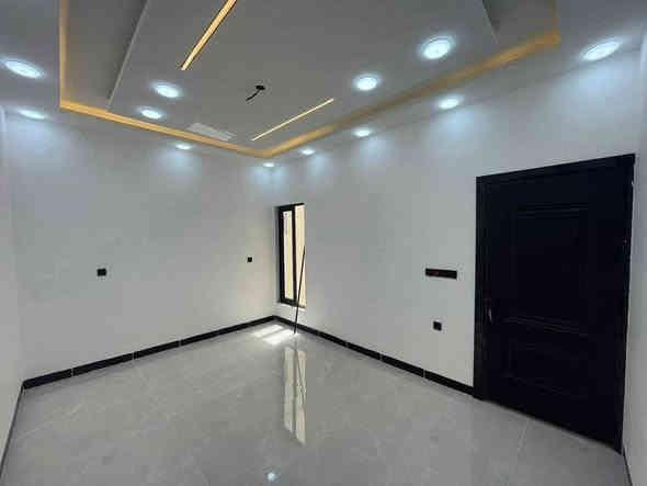 مكتب_الرواسي_للعقارات 
دار للبيع الموصل حي المشراق مساحه 100 م
دار سكني سند طابو
قرب مطعم طماطة
المساحة ١٠٠م طابقين بناء حديث تسليم مفتاح
 اتجاه شروق تام موقع مميز قريب من الشارع العام الرئيسي
ط١ غرفة نوم وهول واستقبال ومطبخ وصحيات وكراج
ط٢ ثلاثة غرف نوم وصحيات سطح كاشي
سعر 220 قابل للتفوض 
للإستفسار مراجعة المكتب او الاتصال على الأرقام التالية   عمار العبيدي   
***********
*********** واتساب
  ايمن   
 ‏‪0750 214 4093‬‏    ‏
‏‪0775 630 2993‬‏ واتساب 
ابو سند 

‭0 775 714 2899‬
عنوان المكتب حي النور سايدين دانية ماركت مقابل افران الرائد   #الرواسي_للعقار
