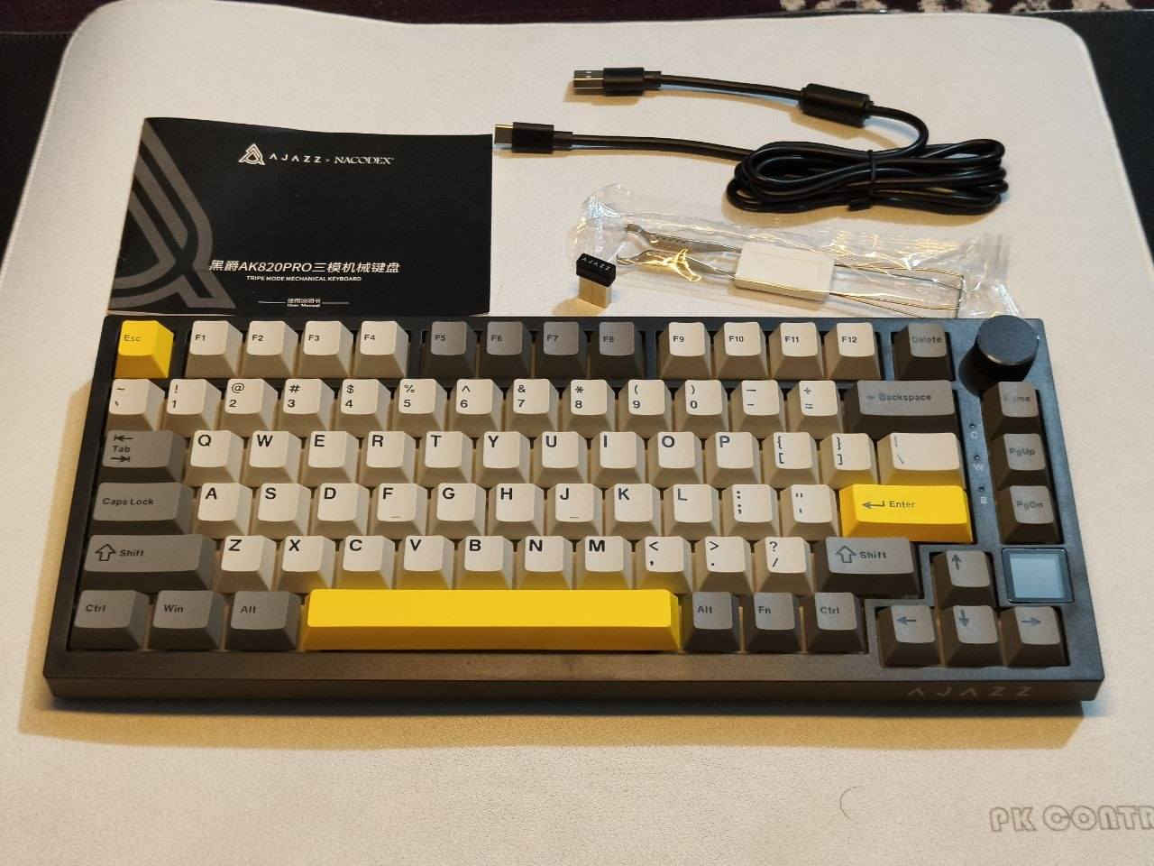 Ajazz ak820 pro
مواصفات :
حجم : 75/100
سوج بنفسجي  مشحم
الاتصال: (واير، وايرلس، وبلوتوث)
عتله تحكم بل صوت 🔊
شاشة عرض 📺
الحاله :جديد  🔴
كامل الملحقات
فول RGP 🌈 مودات هواي بي

السعر :50 💸


**إذا كنت صاحب هذا الإعلان وتريد حذفه لأي سبب، رجاءا أرسل رسالة إلى الدعم الفني**