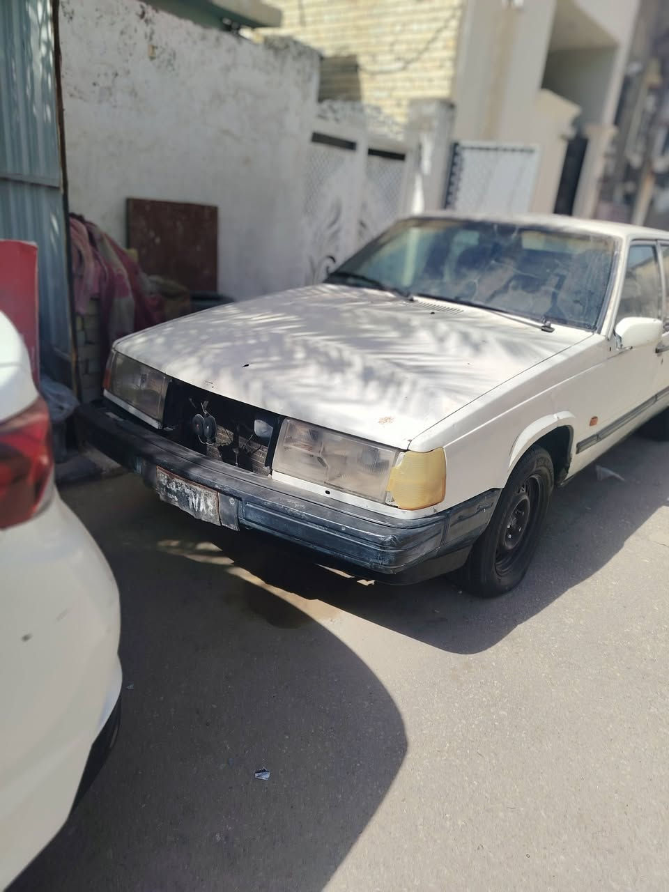 السلام عليكم ورحمة الله وبركاته
للبيع فولفو مديل 1993 حجم 940 اصل ابيع بدون راعي سعر قفل 18 السيارة جاهزة بس عايزه نواقص مال جناي مكان السياره نجف حي السلام للتواصل ***********
