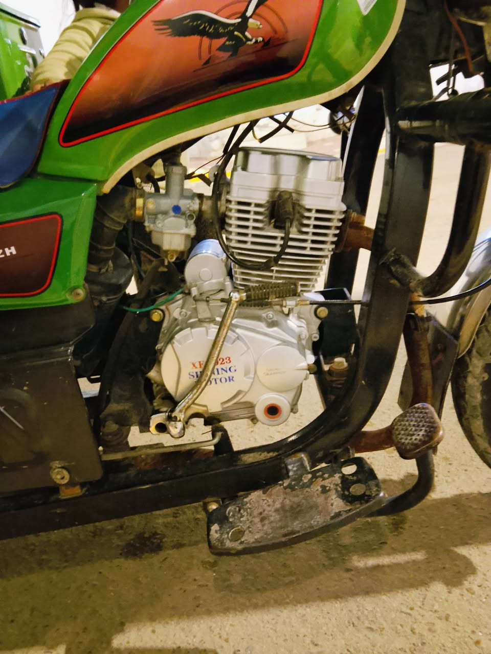 السلام عليكم ستوتة للبيع22 مرقمة اصولي كفالة عامة السعر2750 او بيها مجال للشراي مستعجل على بيعها العنوان الأمن الداخلي مجمع الديار الطيبة السكني الاتصال على هاي الارقام ***********/***********
