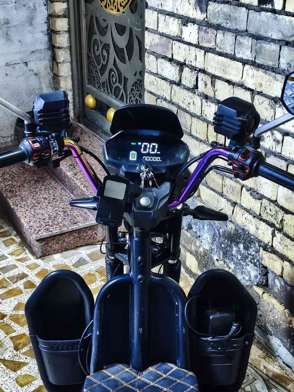 السلام عليكم ✋
مطور جبلي 🏍️شحن موديل25 جديد
نوعة الأخوين مطور حلو ونضيف ومرتب 
مطور جاهز وكامل وجديد كهربائياات شغالة لايت عالي ناصي
دبل اشارة  ،،،،،،،، 🔋6بطاريات 36امبير 🔋
بصمة مكان المطور الجغيفي الثانيه  رقم التلفون 📱***********📱 💵سعر 600وبي مجال
