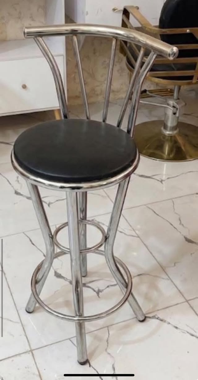 غراض كلهم 150 الف ميز رسبشن وستول وقنفه 3 مقاعد


**إذا كنت صاحب هذا الإعلان وتريد حذفه لأي سبب، رجاءا أرسل رسالة إلى الدعم الفني**