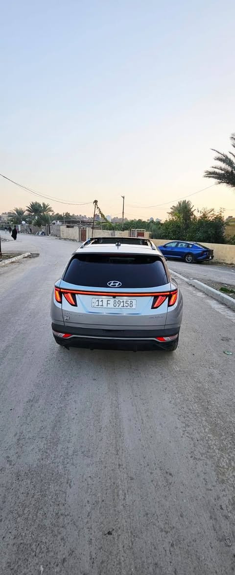 توسان فول  هايبرد مرقم بسمي 
سياره فقط باب تبدل نفس لون خلف السايق بدون صبغ بدون اي دواخل بجم كبس

السعر21300يعني 213 ورقه مجال بسيط معجبتك عبرها
مكان بغداد زعفرانية 
مرقم بغداد بسمي تحويل مباشر 
***********اثير

***********اسيا
المواصفات 
1بصمه تشغيل 
2بانوراما 
3 بصمه ابواب ذكيه من تقترب تفتح
4شاشه كبيره لمس
5 افور ويل 
6 شفتات ستيرن
7اشاير مري 
8 تحكمات فول 
9 انضمه قيادة 
10 مانع تصادم امامي
11 قيادة اليه وخروج عن المسار 
12 رادرات خلفيه
13 كشنات كهرباء
14 شاحن واير ليس 
15 تدفئه كشنات
16اوتو هولد 
17 زنون عالي ناصي 
18 تشغيل لكاميرا من زر
19اطفاء ذاتي بل ازدحام 
20 دمام صوت 
21صندوك كهرباء 
22 محرك هايبرد تيربو طياره
23 لدات نهاري 
24 منافذ يو اس بي
25 مرايه عاكسه للضوء 
26اناره داخليه ابيض 
27ويل كب كبير19 مع تخم مشلن
28دشبول ايباد
29تمشي سياره بل ريمونت 
30 تشغيل عن بعد
وباقي المواصفات ماتخضرني وبل عافيه عل مشتري مقدما
