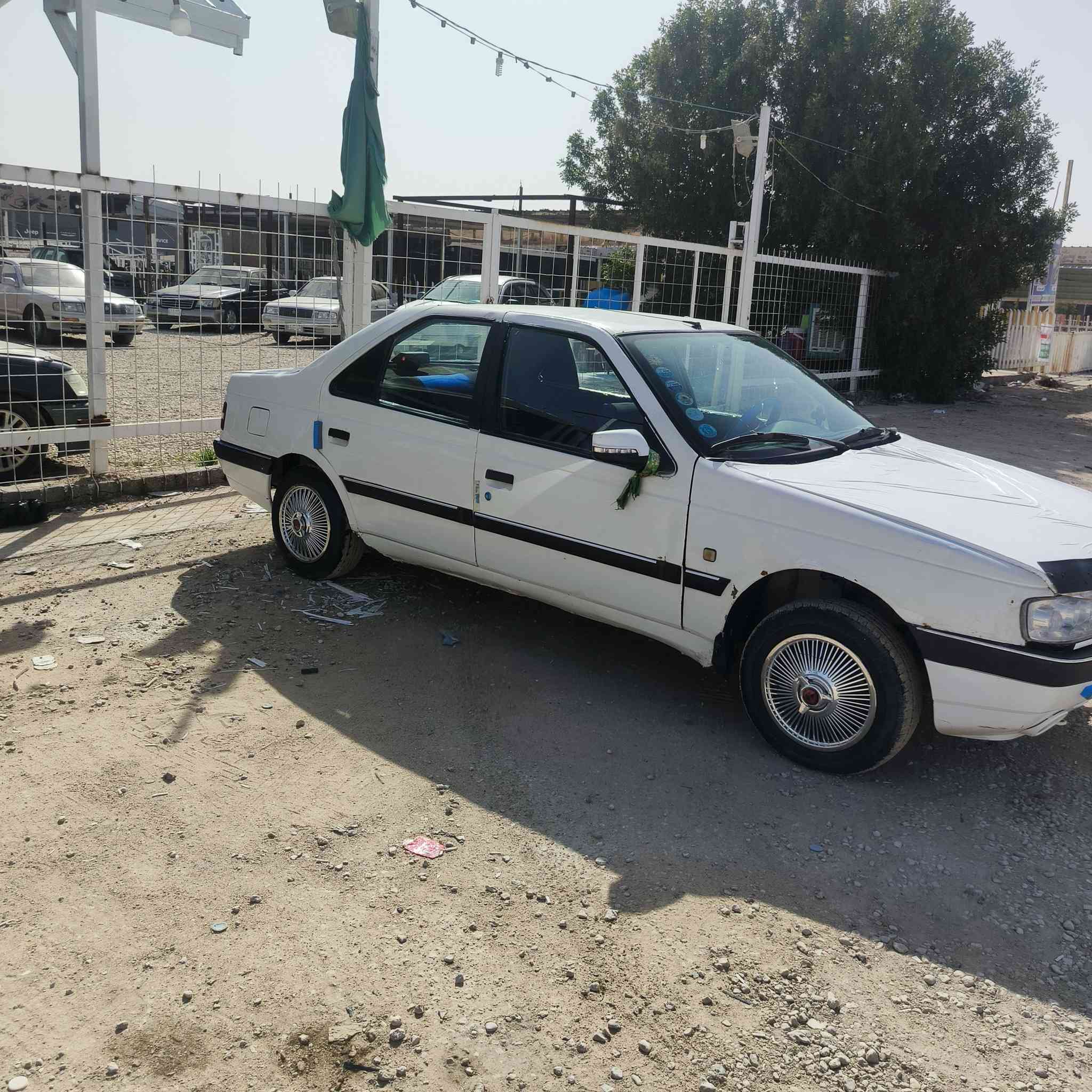 بيجو 405مديل10السياره جاهزه مكينه او كير او حداديه خير من الله دوشمه جديده تبريد شغال 
السياره حلوه اوبيع مستعجل السعر 30 سعر تكسي  جماعت الخمسه اوعشرين لاتراسلون 
للاتصال او واتساب 
***********
